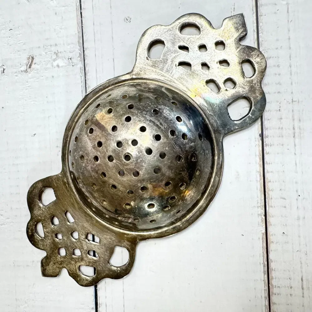 Vtg Silver Plated Tea Strainer Handle Over the Cup Pierced Open Work Art Deco